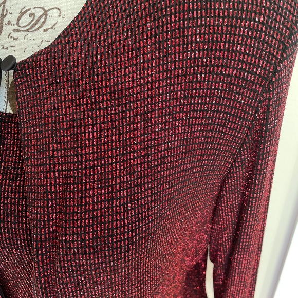 Xscape Shimmering Red Black Cardigan & Tank - Picture 5 of 5